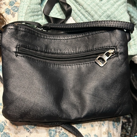 Different purses - Picture 9 of 16